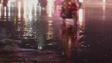 城市雨景特写高清视频视频的预览图